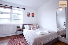 Stratford Gem- Stylist Spacious Apartment